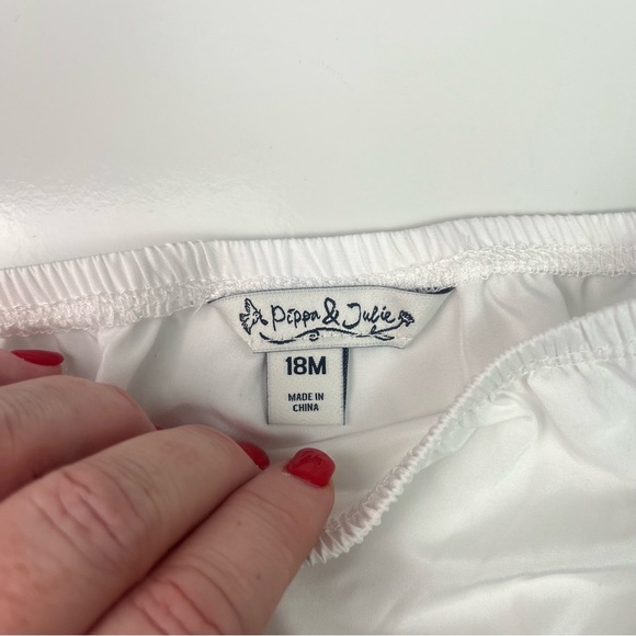 Two Pairs of Baby Girls Bloomers Cover Sz 18M and 18/24M - Picture 5 of 6